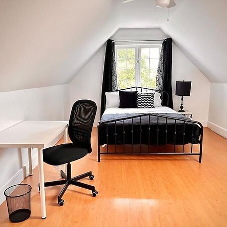 Cottage Retreat On 11 Acres Flesherton Extérieur photo